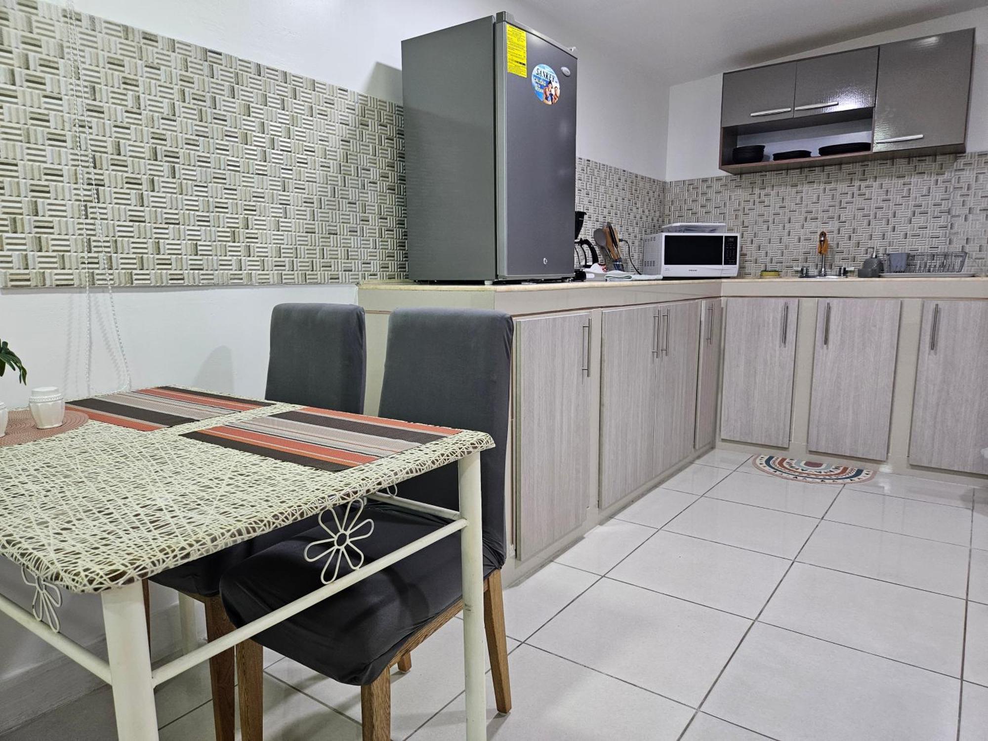 Tocumen Airport Los Corcho Suites Tapia Numero Dos 외부 사진